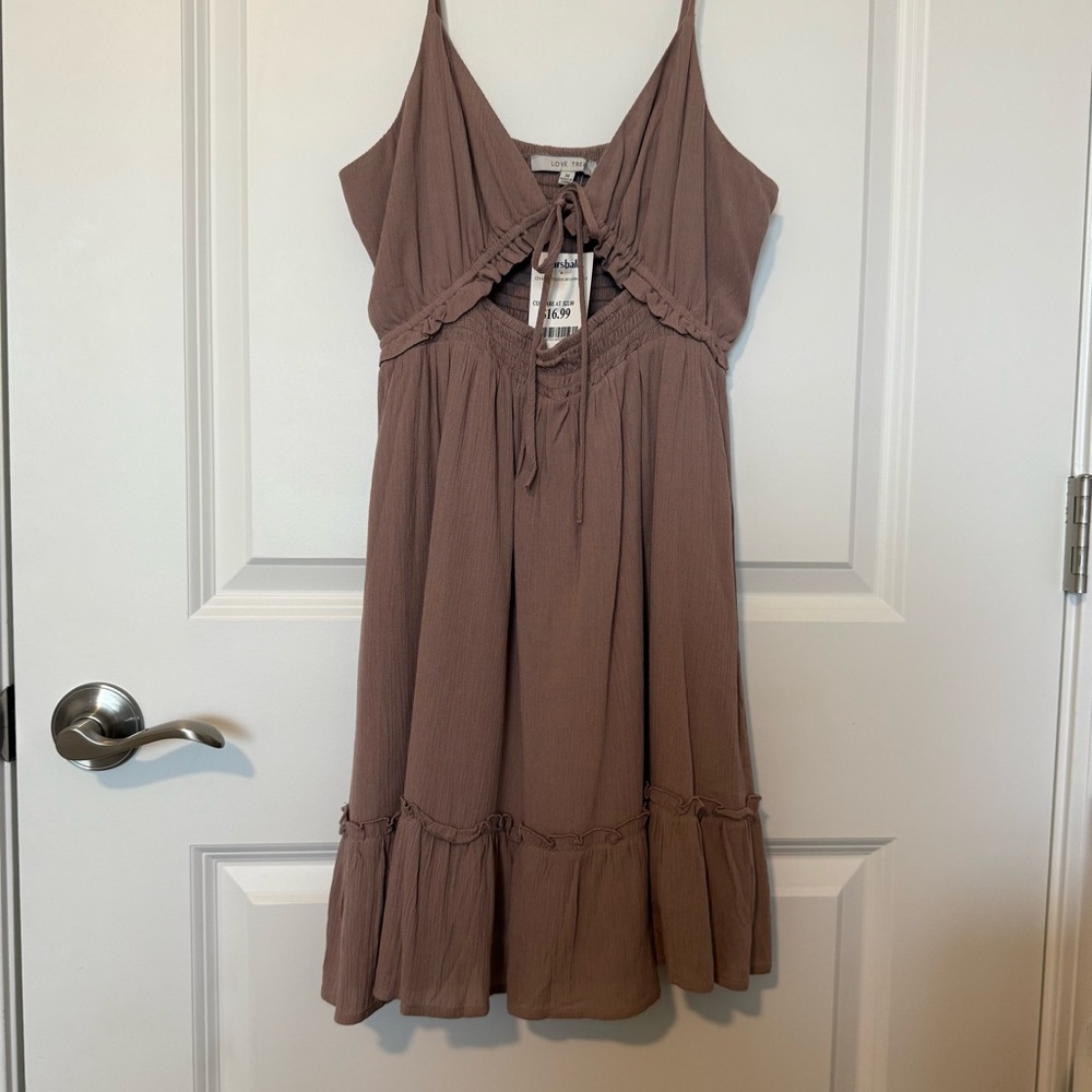 Brown Sleeveless Dress